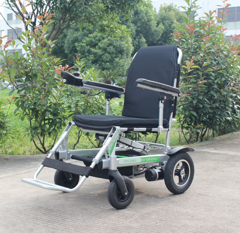 電動輪椅車-