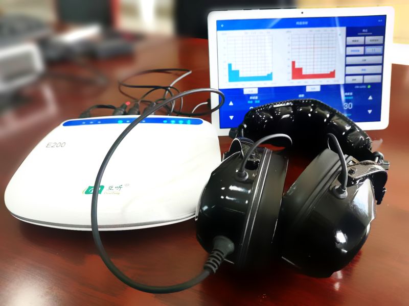 Portable hearing detector E200-